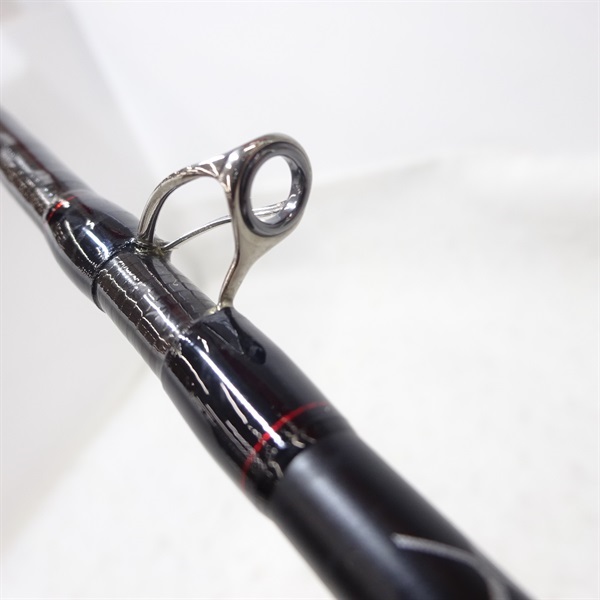 １８セフィアＣＩ４＋Ｂ６６Ｌ－ＧＳ